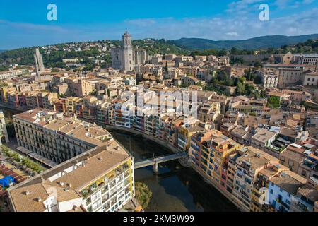 Survolez la ville espagnole de Gérone Banque D'Images