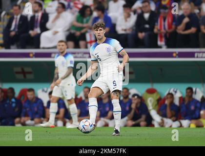 Al Khor, Qatar. 26th novembre 2022. 25th novembre 2022 ; stade Al Bayt, Al Khor, Qatar ; football de la coupe du monde de la FIFA, Angleterre contre États-Unis ; John Stones of England Credit: Action plus Sports Images/Alamy Live News Banque D'Images