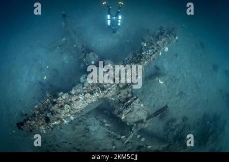 Guerre mondiale 2 Epave d'avion dans le Triangle de corail Banque D'Images