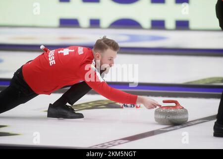 Ostersund, Suède. 26th novembre 2022. Yannick Schwallerhe, skipper suisse, lors du match de médaille d'or masculin entre l'Écosse et la Suisse aux Championnats d'Europe de curling qui se tiennent au stade Ostersund, à Ostersund, en Suède, 26 novembre 2022. Photo: Mts Andersson / TT / Kod 62210 crédit: TT News Agency/Alay Live News Banque D'Images