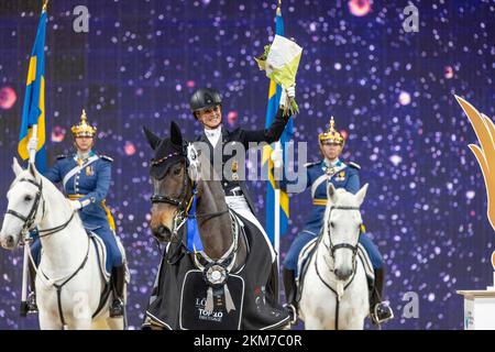 Stockholm, Suède. 26th novembre 2022. STOCKHOLM 2022-11-26 Jessica von Bredow-Werndl, GER et TSF Dalera ont remporté le Top Ten dressage lors du salon international du cheval de Suède. Photo: Roland Thunholm/TT Kod 71835 ***BETALBILD*** crédit: TT News Agency/Alay Live News Banque D'Images