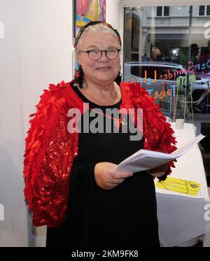 Berlin, Allemagne. 25th novembre 2022. L'actrice Christiane Ziehl, photographiée sur 25 novembre 2022 à l'occasion de la célébration de l'anniversaire de von Praunheim en 80th à la galerie « second » de Berlin-Charlottenburg. Crédit : XAMAX/dpa/Alay Live News Banque D'Images