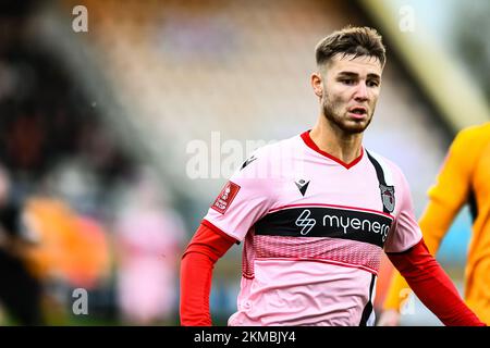 Cambridge, Royaume-Uni. 25th novembre 2022. John Mcatee (10 Grismby) lors du deuxième tour de la coupe FA entre Cambridge United et Grimsby Town au stade R Costings Abbey Stadium, Cambridge, le vendredi 25th novembre 2022. (Crédit : Kevin Hodgson | ACTUALITÉS MI) crédit : ACTUALITÉS MI et sport /Actualités Alay Live Banque D'Images