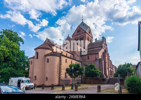 Neuwiller-les-Saverne (Neuweiler) : Église Saint-Pierre-et-Saint-Paul en Alsace (Elssass), Bas-Rhin (Unterelsss), France Banque D'Images