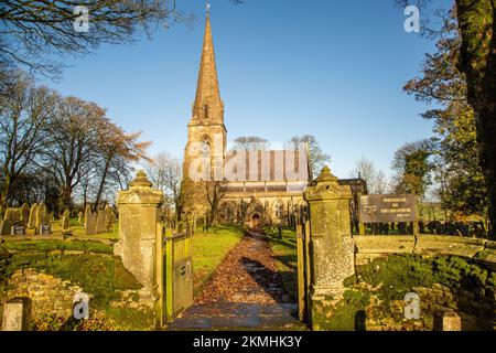 Toute l'église paroissiale de Saint dans le Nord Staffordshire Moorlands, Peak district, village de Grindon Banque D'Images