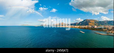 Vue panoramique aérienne de la ville de Palerme en Sicile. Banque D'Images