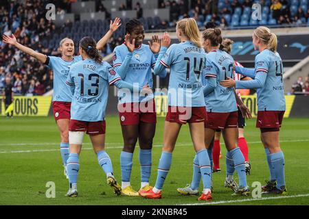 Manchester, Royaume-Uni. 27th novembre 2022. Manchester, Angleterre, 27 novembre 2022: Julie Blakstad (41 Manchester City) marque le premier but lors du match de la coupe continentale de la Ligue des femmes de la FA entre Manchester City et Sunderland au stade de l'Académie à Manchester, Angleterre (Natalie Mincher/SPP) Credit: SPP Sport Press photo. /Alamy Live News Banque D'Images