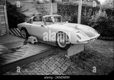 Bain à remous pour voiture Lotus, Medstead, Alton, Hampshire, Angleterre, Royaume-Uni. Banque D'Images