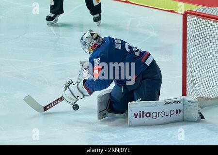 2022/23 Champions Hockey League | RB München vs EV Zug. BIRKEN aus den Danny (RB München RBM33) Banque D'Images