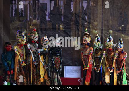 Le wayang golek est l'un des patrimoines culturels de l'Indonésie qui est situé dans la région Sundanese de l'ouest de Java.costume Banque D'Images