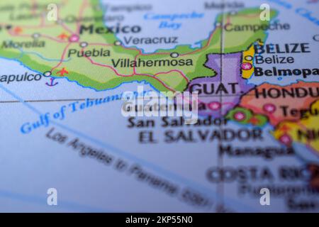 Guatemala Travel concept Nom du pays sur la carte du monde politique très macro gros plan Voir stock Photograph Banque D'Images