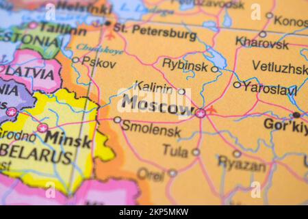 Moscou Voyage concept pays Nom sur la carte politique monde très macro gros plan Voir stock Photograph Banque D'Images