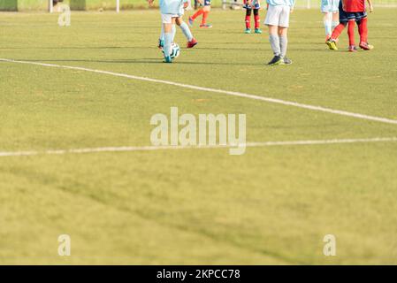 uniforme de match de football de la ligue des enfants de galice Banque D'Images