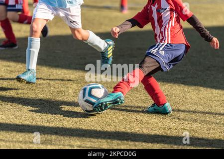 uniforme de match de football de la ligue des enfants de galice Banque D'Images