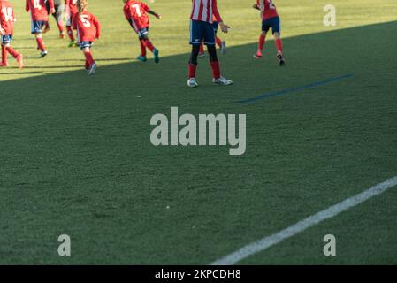 uniforme de match de football de la ligue des enfants de galice Banque D'Images