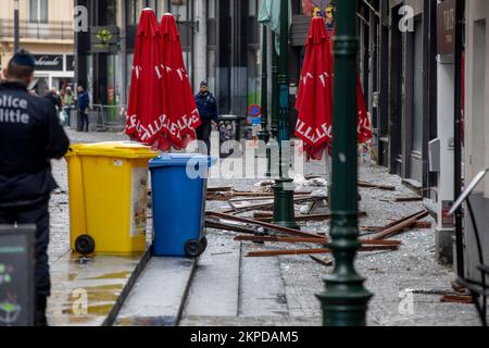 Anderlues, Belgique. 28th novembre 2022. L'illustration montre le site près de Steenstraat, où une explosion de gaz s'est produite le lundi 28 novembre 2022. BELGA PHOTO HATIM KAGHAT crédit: Belga News Agency/Alay Live News Banque D'Images
