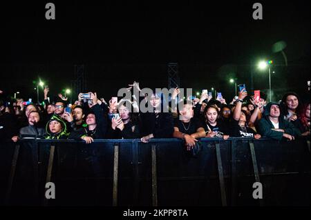 Bogota, Colombie. 27th novembre 2022. Les fans apprécient le retour du festival de musique « Rock al Parque », le plus grand festival de rock d'amérique latine et le troisième plus grand festival de rock du monde, à Bogota, Colombie, 27 novembre 2022. (Photo par Sebastian Barros/NurPhoto)0 crédit: NurPhoto/Alay Live News Banque D'Images