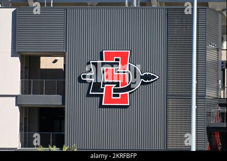 Vue générale du stade Snapdragon, stade de l'équipe de football de l'Université d'État de San Diego et de l'équipe du FC NWSL de San Diego Wave, le lundi 24 octobre 2 Banque D'Images