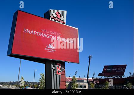 Vue générale du stade Snapdragon, stade de l'équipe de football de l'Université d'État de San Diego et de l'équipe du FC NWSL de San Diego Wave, le lundi 24 octobre 2 Banque D'Images