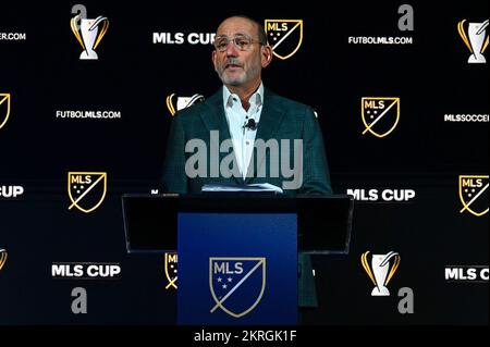 Le commissaire de la MLS Don Garber s'est adressé à la presse lors de la Journée des médias de la Coupe MLS, jeudi 3 novembre 2022, à Los Angeles. (Dylan Stewart/image du sport) Banque D'Images