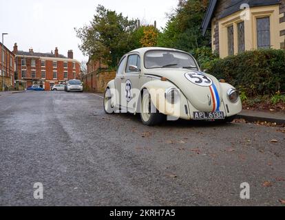 Réplique emblématique de la voiture de cinéma Volkswagen Beetle garée sur une route à Ashby de la Zouch Banque D'Images