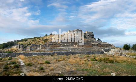 Tlos ruines et tombes, une ancienne ville lycienne près de la ville de Seydykemer, Mugla, Turquie. Banque D'Images