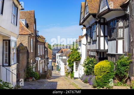 Rye East Sussex Rye Hartshorn House The Link or the Old Hospital et autres maisons médiévales sur la rue historique Mermaid Rye Sussex Angleterre GB Europe Banque D'Images