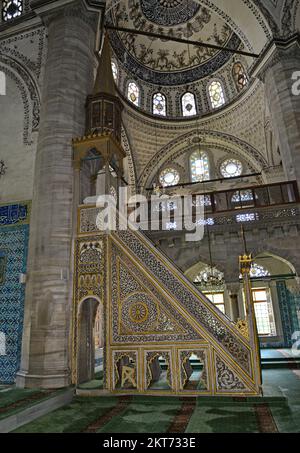 La mosquée et le complexe Hekimoglu Ali Pasha, situés à Istanbul, en Turquie, ont été construits en 1735. Banque D'Images