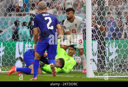 CHRISTIAN Pulisic AMÉRICAIN, photographié après avoir marqué lors d'un match de football entre l'Iran et les Etats-Unis, troisième et dernier match du Groupe B de la coupe du monde FIFA 2022 au stade Al Thumama, Doha, Etat du Qatar, le mardi 29 novembre 2022. BELGA PHOTO VIRGINIE LEFOUR Banque D'Images