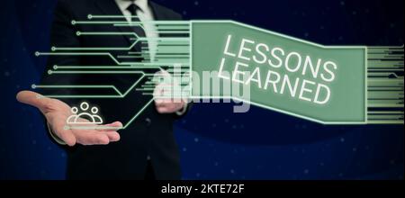 Affiche présentant les leçons apprises, vitrine d'affaires promouvoir partager et utiliser les connaissances issues de l'expérience Banque D'Images