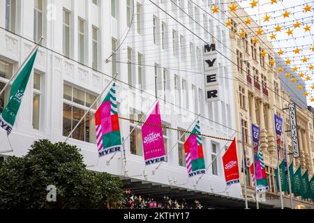Myer et David Jones grands magasins à Bourke Street Melbourne, Victoria, avec des décorations et des lumières de Noël, Australie Banque D'Images