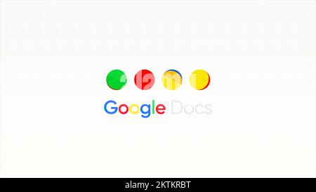 Icône Google avec cercles colorés sur fond blanc. Mouvement. Inscription Google colorée et une rangée de petits cercles. Pour usage éditorial uniquement Banque D'Images