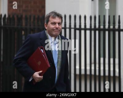 Downing Street, Londres, Royaume-Uni. 29th novembre 2022. Le secrétaire en chef du Trésor, John Glen, arrive à la réunion du Cabinet au 10, rue Downing. Banque D'Images