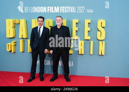 Colin Farrell et Brendan Gleeson photographiés lors du Gala American Airlines UK première des BANSHEES D'INISHERIN dans le cadre du Festival du film de Londres, tenu au Royal Festival Hall , Londres, le jeudi 13 octobre 2022 . Photo de Julie Edwards. Banque D'Images