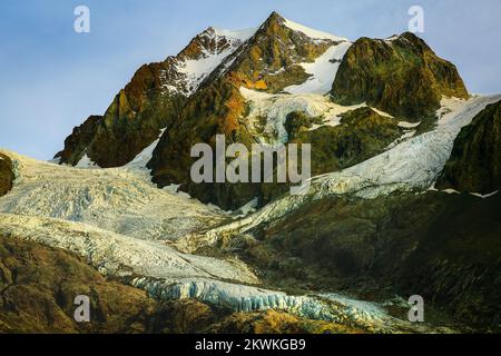 Massif du Mont blanc paysage alpin idyllique à l'aube, Chamonix, Alpes françaises Banque D'Images