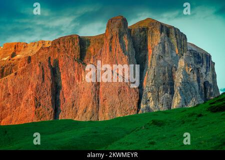 Langkofel, Pinnacles Sassolungo, Dolomites sudtirol près de Cortina d Ampezzo Banque D'Images