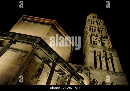 PHOTO DU FICHIER - la Croatie en tant que l'État membre de l'UE de 28th Split est connu pour son célèbre palais de Dioclétien et sa riche histoire. Photo: Nino Strmotic/PIXSELL Banque D'Images