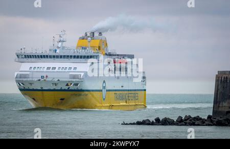 30th novembre 2022, Newhaven, East Sussex, Royaume-Uni. Arrivée en ferry et départ plus tard du port sud du Royaume-Uni de Newhaven. Banque D'Images