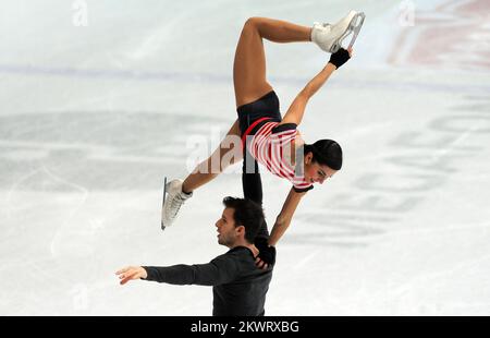 05.12.2014., Zagreb, Croatie - compétition de patinage artistique The Golden Spin. Programme gratuit par paires Valentina Marchei et Ondrej Hotarek (ITA) photo: Daniel Kasap/PIXSELL Banque D'Images