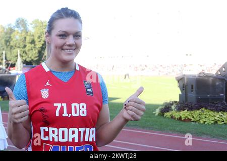 Sandra Perkovic lors du défi mondial de l'IAAF au stade Mladost, Zagreb, Croatie. Banque D'Images