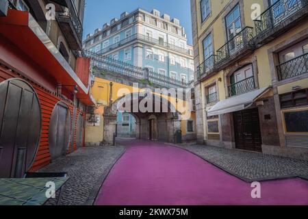 Pink Street (Rua Cor de Rosa) à Cais do Sodre - Lisbonne, Portugal Banque D'Images