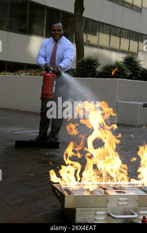 Incendie - Washington, D. C., une employée de la FEMA à 7 octobre 2008 ...