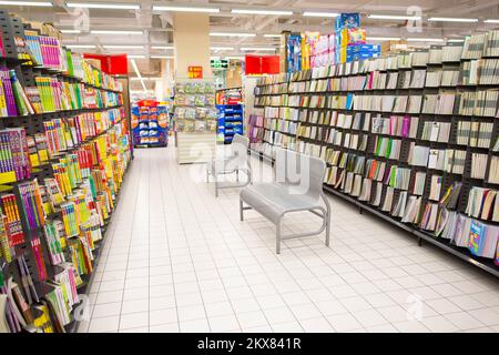 SHENZHEN, CHINE - 22 JANVIER : centre commercial Walmart à Shenzhen sur 22 janvier 2015. Wal-Mart Stores est une multinationale américaine de détail corpor Banque D'Images