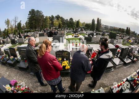 01.11.2019., Zagreb - commémoration de la Toussaint dans le cimetière de Mirosevac à Zagreb. Photo: Marin Tironi/PIXSELL Banque D'Images