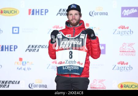 04.01.2020., Zagreb, Croatie - tirage public des numéros de départ pour le slalom de la coupe du monde de ski Audi FIS pour hommes au parc de glace de Zagreb. Marco Schwarz. Photo: Matija Habljak/PIXSEL Banque D'Images