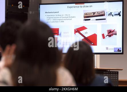 Vidéo-conférence "Séminaire sur les leçons apprises" tenue le dernier jour de la présidence croate du Conseil de l'Union européenne à la Bibliothèque nationale et universitaire de Zagreb, Croatie, sur 30 juin 2020. Photo: Josip Regovic/PIXSELL/EU2020HR Banque D'Images