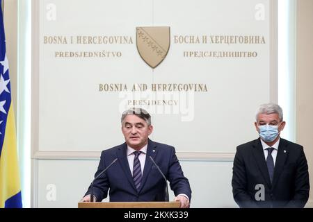Après avoir refusé de rencontrer le ministre russe des Affaires étrangères Sergei Lavrov, Sefik Dzaferovic, membre de la présidence de la Bosnie-Herzégovine, a déclaré que la Bosnie-Herzégovine est fière et veut envoyer un message fort, et que chacun doit respecter les décisions prises par tous les peuples de la Bosnie-Herzégovine à Sarajevo le 15. Décembre 2020. Photo: Armin Durgut/PIXSELL Banque D'Images