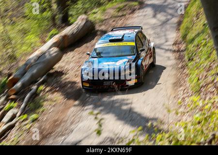 Nikolay Gryazin de Russie et Konstantin Aleksandrov de Russie rivalisent avec leur Movisport Volkswagen Polo GTI lors du Shakeddown du Championnat du monde de rallye de la FIA Croatie à Zagreb, Croatie sur 22 avril 2021. Photo: Luka Stanzl/PIXSELL Banque D'Images