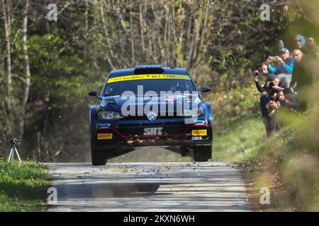 Nikolay Gryazin de Russie et Konstantin Aleksandrov de Russie rivalisent avec leur Movisport Volkswagen Polo GTI pendant le premier jour du Championnat du monde de rallye de la FIA Croatie à Zagreb, Croatie sur 23 avril 2021. Luka Stanzl/PIXSELL Banque D'Images