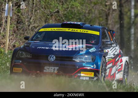 Nikolay Gryazin de Russie et Konstantin Aleksandrov de Russie rivalisent avec leur Movisport Volkswagen Polo GTI pendant le premier jour du Championnat du monde de rallye de la FIA Croatie à Zagreb, Croatie sur 23 avril 2021. Luka Stanzl/PIXSELL Banque D'Images